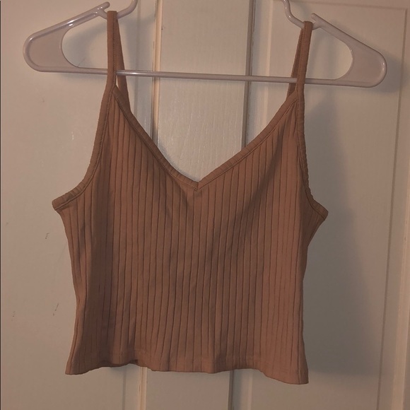 Divided Tops - Divided V-Neck Cami Crop Top